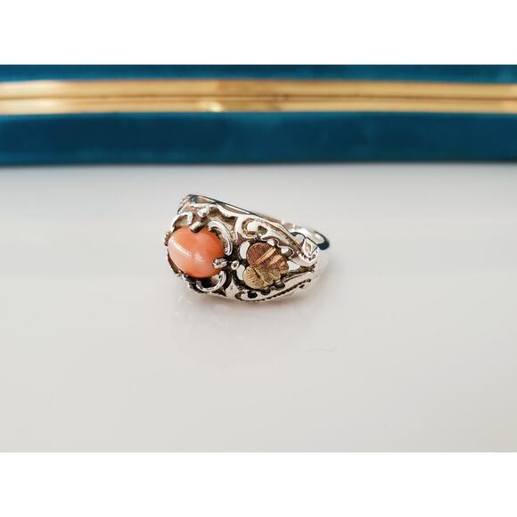 Vintage Sterling Silver Peach Coral Coleman Black Hills Gold Ring - Picture 2 of 7